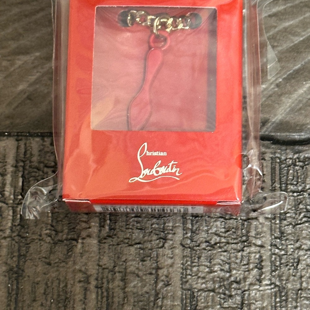Christian Louboutin Red Signature shoe Silhouette Necklace - Picture 4 of 16